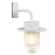 Außenwandlampe Januka IP54 mit geripptem Glasdiffusor und elegantem Design