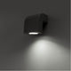 Außenwandlampe KLAMP IP44 Dunkelgrau an der Wand montiert mit Lichtstrahl.