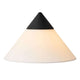 Außenwandlampe Linas IP54 in elegantem, konischen Design mit gleichmäßiger Lichtstreuung.