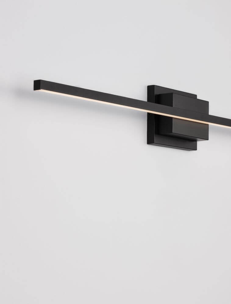 Azure LED Wandleuchte 3000K Schwarz - moderne, elegante Wandleuchte in Schwarz.
