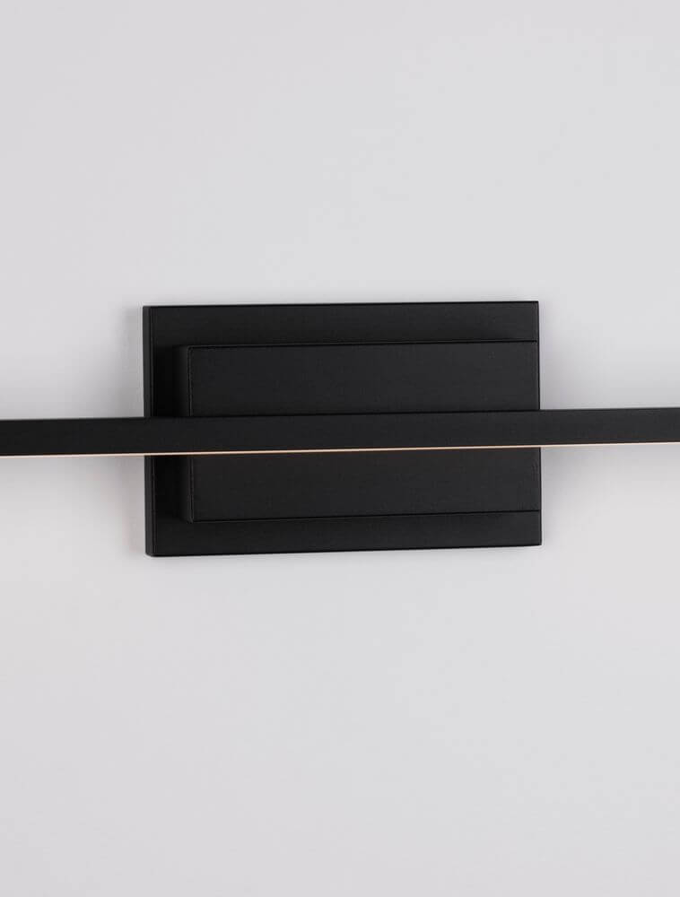 Moderne Azure LED Wandleuchte 3000K Schwarz mit elegantem Design und schwarzem Kunststoff.