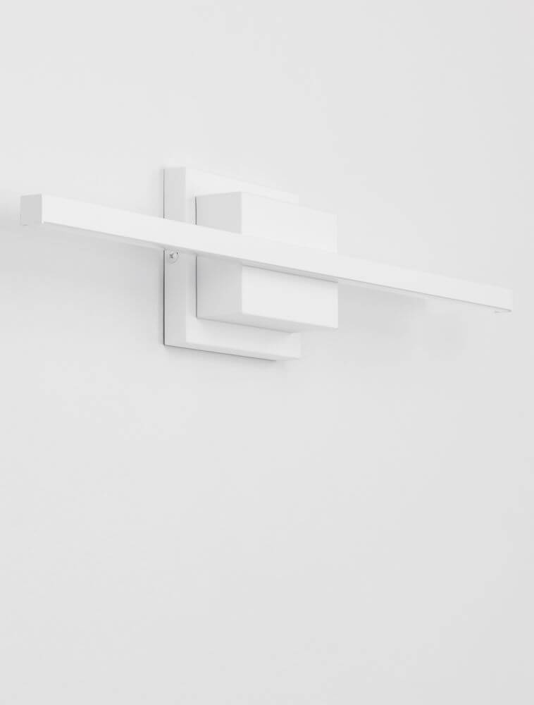 Azure LED Wandleuchte 3000K Weiß - moderne weiße Wandleuchte für stilvolle Innenräume.