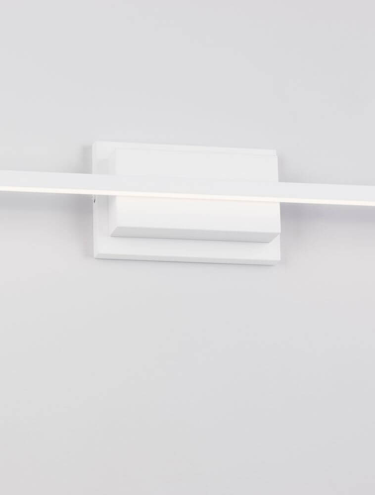 Azure LED Wandleuchte 3000K Weiß - moderne Wandbeleuchtung in edlem Weiß, ideal für jeden Raum.