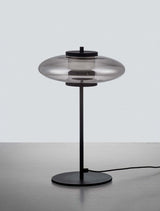 Moderne Tischleuchte Ballet in Schwarz mit 3000K Lichtfarbe, elegantes Design für stilvolle Innenräume.