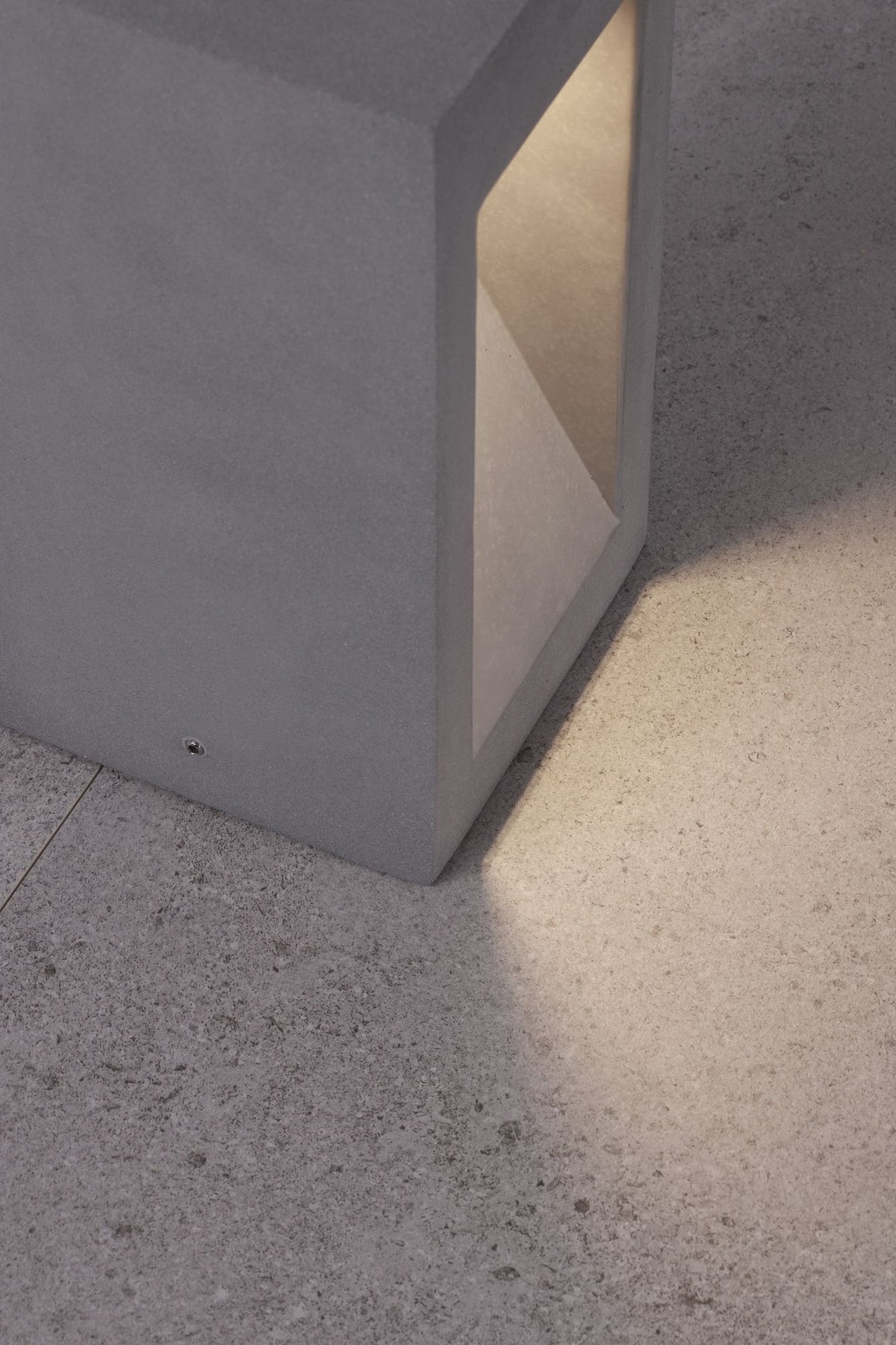 Barco LED Außensockelleuchte 3000K Grau IP65 (1)