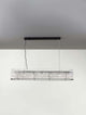 Barok Pendelleuchte 110cm Schwarz mit modernem Design und Lichtspiel durch massives Glas.