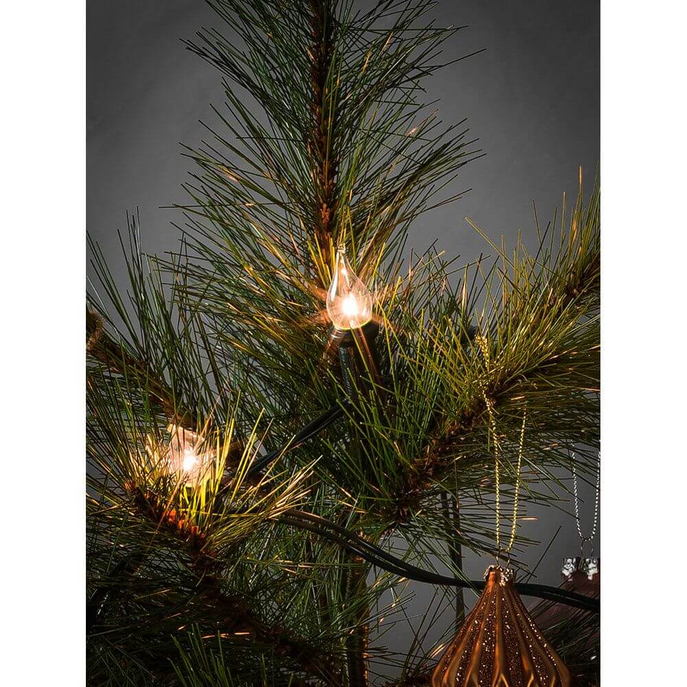 Baumkette Topbirnen twisted tip , One String 20 klare Birnen an einem Weihnachtsbaum mit klaren Lichtern.