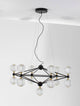 Belinda LED Pendelleuchte Ø 89cm 13-flammig mit geometrischem Design und gläsernen Leuchtkugeln.