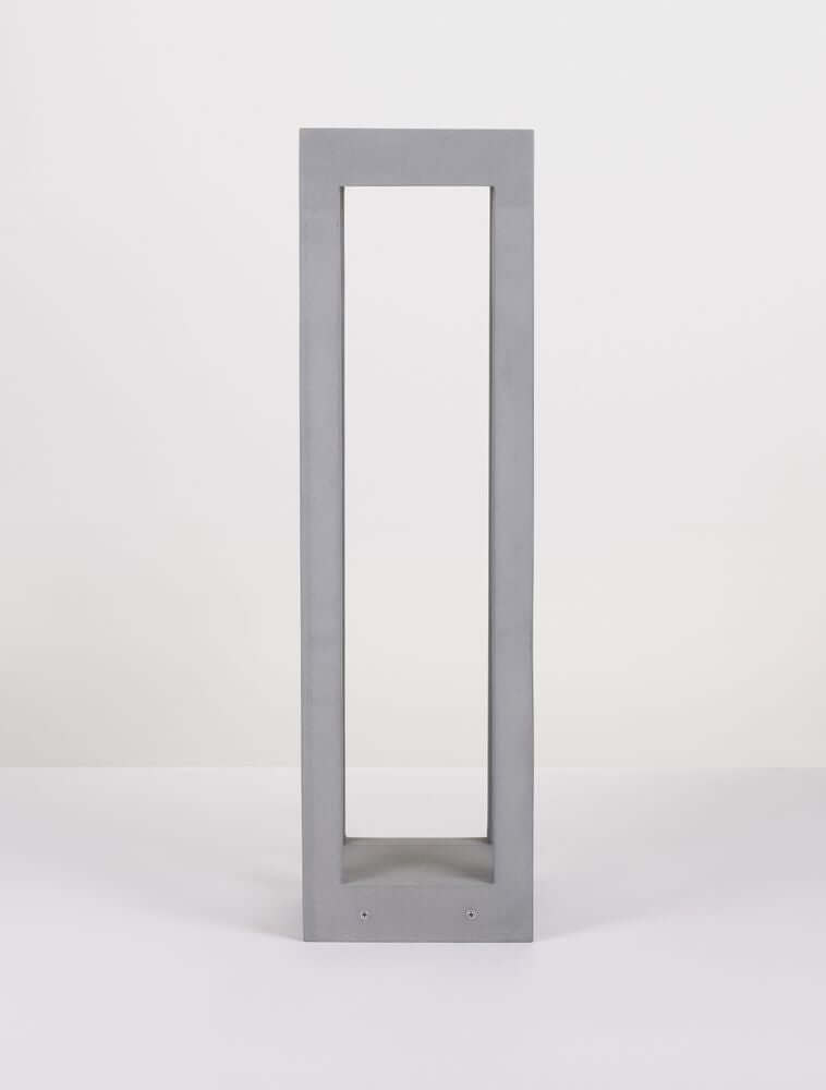 Bev Außenwegeleuchte Grau aus Beton und Glas für den Außenbereich von Nova Luce.