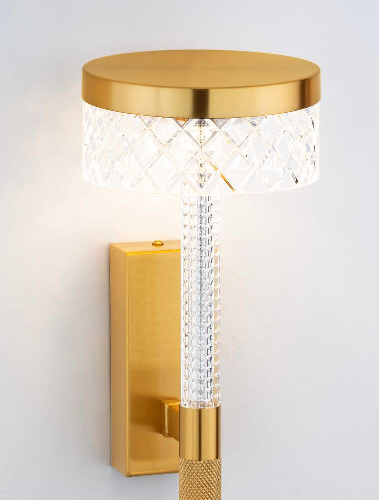 Bion LED Wandleuchte Ø 14,8cm 3000K Gold mit elegantem Design und klarer Beleuchtung.