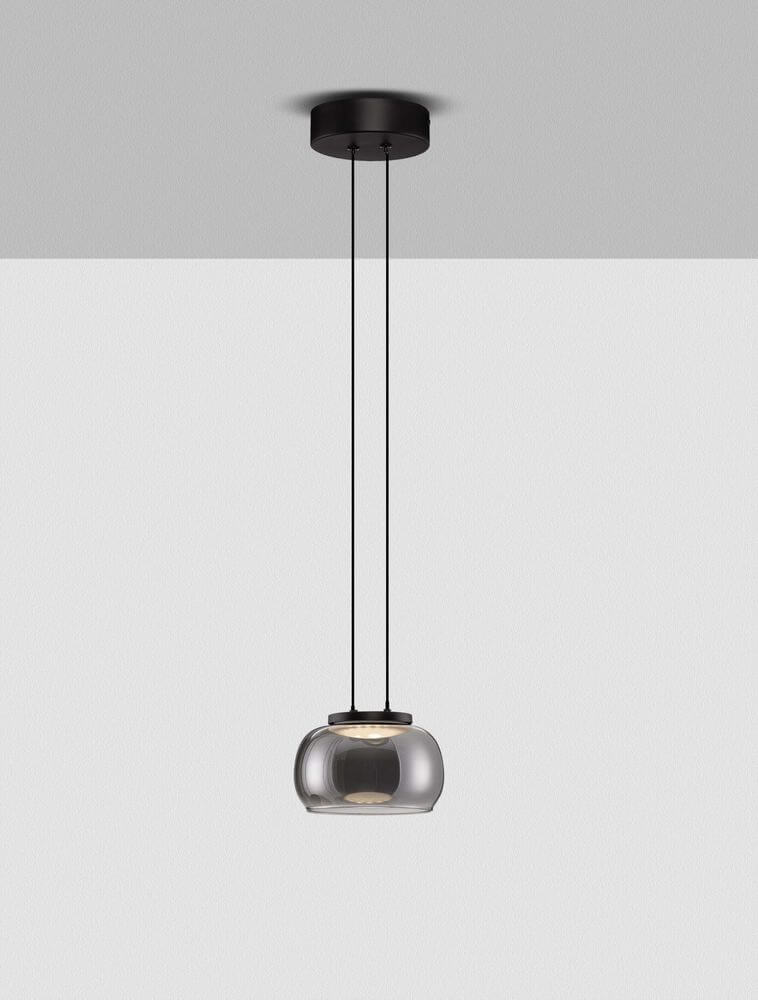 Bios Pendelleuchte Ø 18cm 3000K Schwarz, Rauch in minimalistischem Design und eleganter Form.