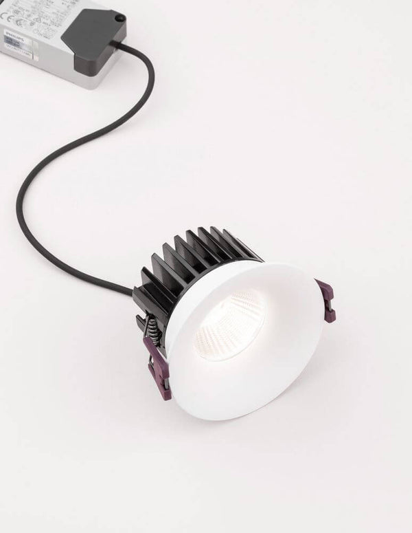 Blade LED Außeneinbauspot H 5,4cm 3000K IP65, runder schwarzer LED-Deckenspot mit warmweißem Licht