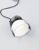 Blade LED Außeneinbauspot H 7,5cm 3000K IP65 - eleganter, robuster Aluminiumstrahler für den Außenbereich.