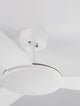 Blaire Ventilator Ø 132cm: moderner Deckenventilator mit weißem Design und drei Flügeln, montiert an der Decke.
