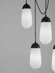 Blaky Pendelleuchte Balken 103cm 5-flammig Schwarz, Weiß mit mattem Opalglas und Metall.