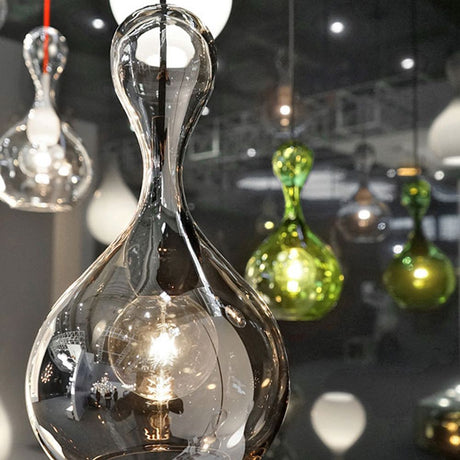 Blubb pendant light Ø 22 cm chrome in a modern design with a clear and green glass surface.