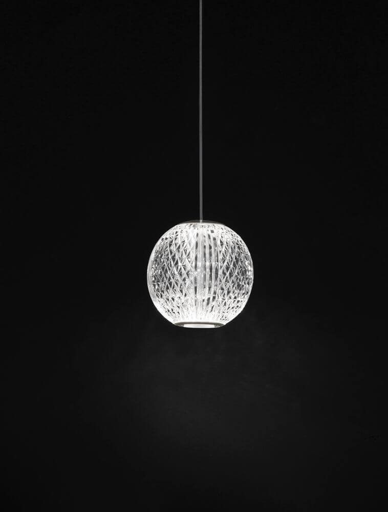 Brillante LED Pendelleuchte Ø 12cm 3200K in elegantem Design mit glänzendem Acryl und Chrom-Aluminium.