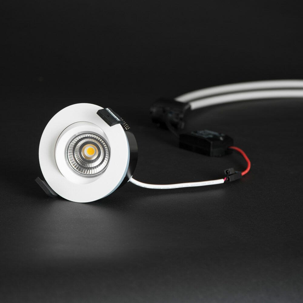 Projetor de teto embutido Brumberg LED Indiwo83 cromado