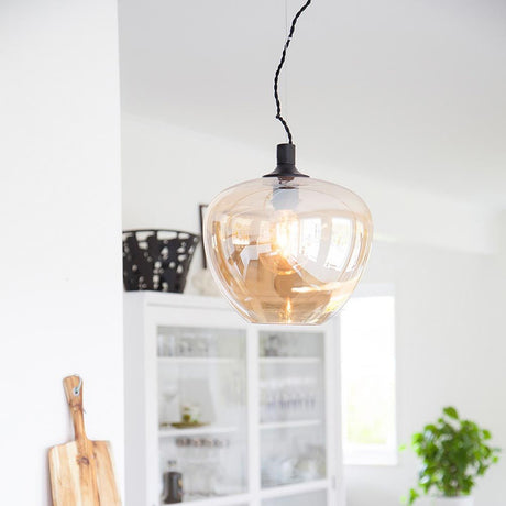 Pendant light Bellissimo Ø 28cm Amber in a stylish design, ideal for a modern living ambiance.