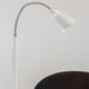 Gulvlampe Best 140 cm - moderne, minimalistisk lampe med justerbart hode og stilig design.