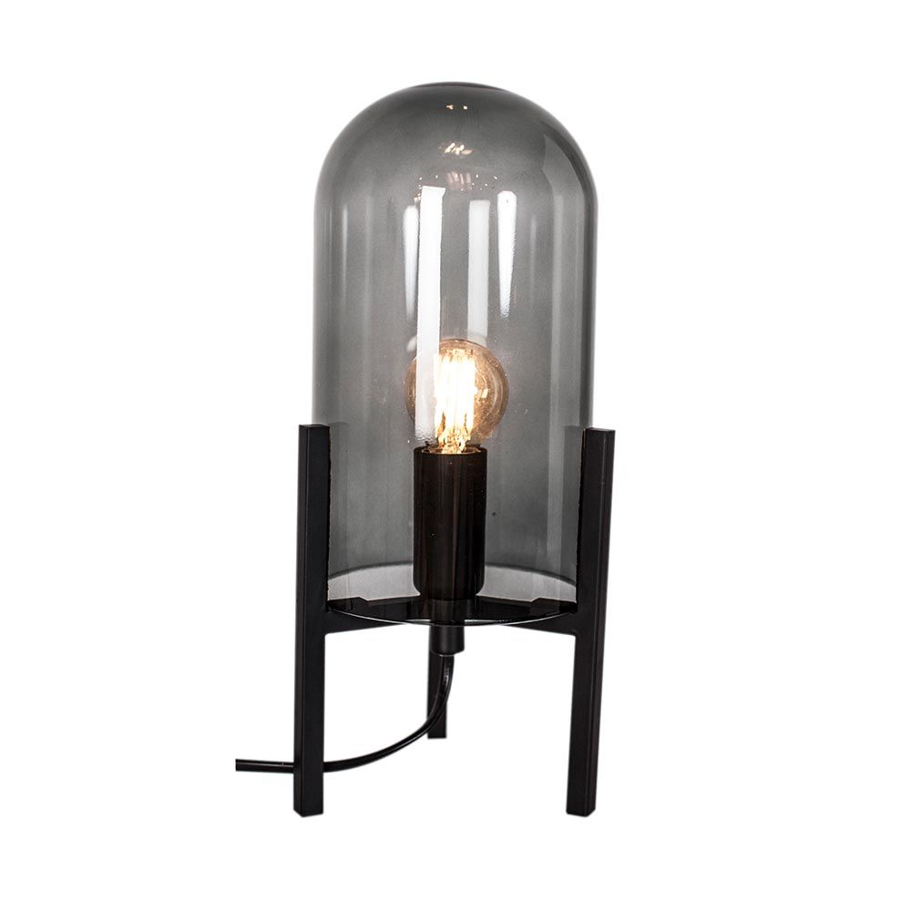 Smokey bordlampe med glasskuppel på svart stativ, ideell for vindu og nattbord.