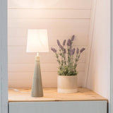 Lofty Slim bordslampa med vit tygskärm