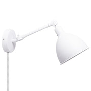 Väggläsarmatur Bazar Mini Sandweiss, modern vägglampa i vitt med justerbar arm.