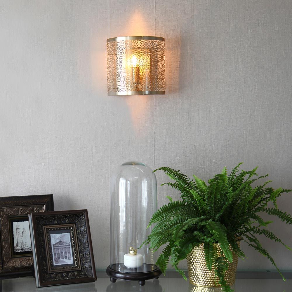 Wandleuchte Hermine 21cm aus Messing, stilvolle Wandlampe mit modernem Design, perfekt für jedes Zuhause.