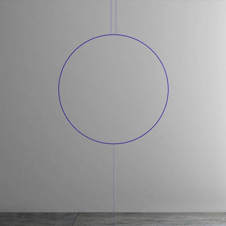 Catellani & Smith Sorry Giotto 9 LED Hängeleuchte Ø 90cm Dimmbar, skizzierter Kreis an Wand.