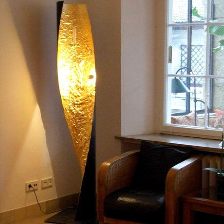 Catellani & Smith Stchu-Moon 09 LED Lampadaire 200 cm à intensité variable en finition dorée.