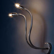 Catellani & Smith Turciù 2 LED applique murale Flex avec des bras flexibles et un design élégant.
