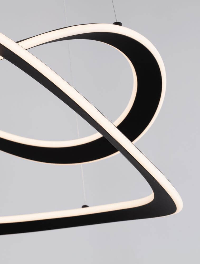 Celestia LED Pendelleuchte 2-flammig Ø 60cm 3000K in modernem Design mit schwarz und weichem Licht.