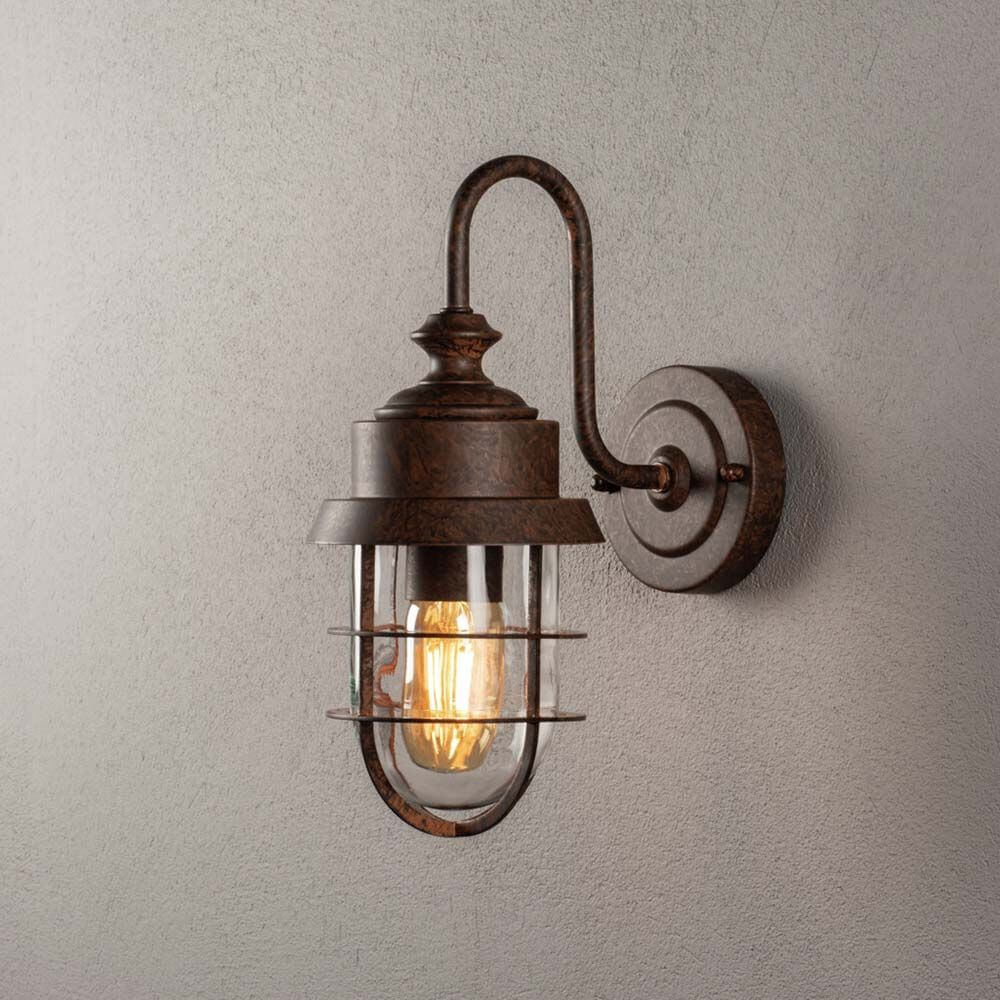 Cerignola Außen Wandleuchte im Vintage-Stil mit rostfarbener Optik und E27-Fassung.