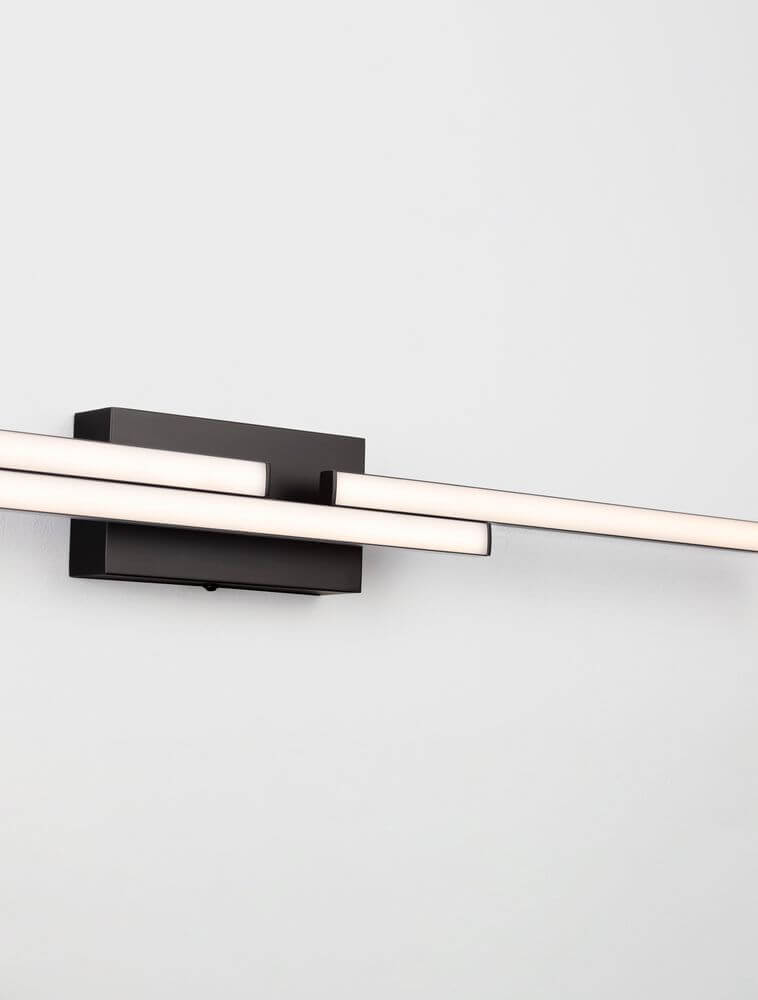 Chart LED Wandleuchte 3-flammig 3000K in modernem Design, ideal für elegante Räume.