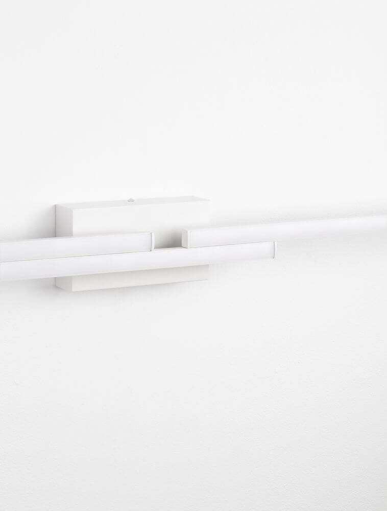 Chart LED Wandleuchte 3-flammig 3000K in modernem Design, elegant und vielseitig für jeden Raum.