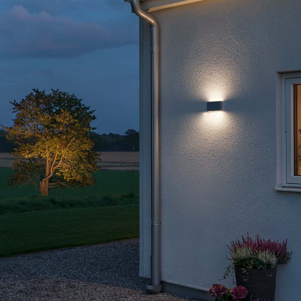 Chieri LED poza lampą ścienną antracyt, szklanka akrylowa opalowa