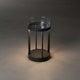 Chieti LED Akku Laterne in Schwarz, dimmbar und leuchtet in 2700/3000 Kelvin, stilvolles Design.