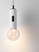 Chronos LED Pendelleuchte 3000K in modernem Design mit runder Glühbirne und weißem Gehäuse