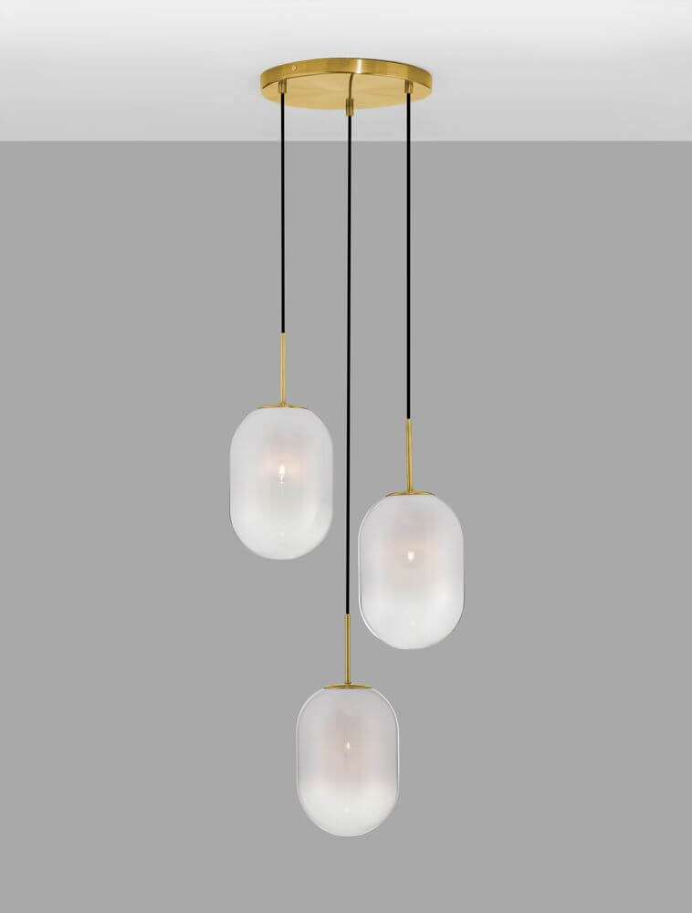 Chrysi Pendelleuchte 3-flammig Ø 43cm Gold, Weiß mit mattem Opalglas und elegantem Design.