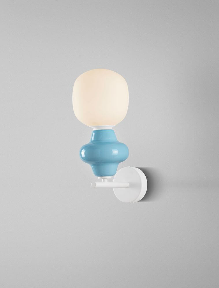 Clio Wandleuchte Ø 15cm E14 - elegante Wandleuchte in Blau und Weiß, ideal für Wohnzimmer und Schlafzimmer.