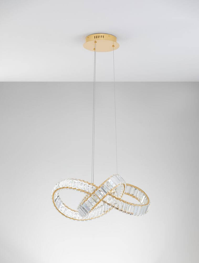Conceto LED Pendelleuchte Verknotet Ø 60cm 3500K in modernem Design mit K5-Kristallen und Chromringen.