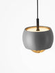 Conga LED Pendelleuchte Ø 9,6cm 3000K in elegantem Design mit Aluminium-Elementen und klarer Acryl-Lampe.