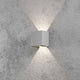 Cremona LED Außen-Wandlampe verstellbarer Lichtaustritt Grau an einer Wand in moderner Umgebung.