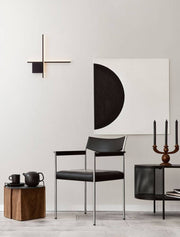 Cross LED Wandleuchte 50cm 2-flammig 2700K - schwarze Wandleuchte mit gebürstetem Gold für modernes Ambiente