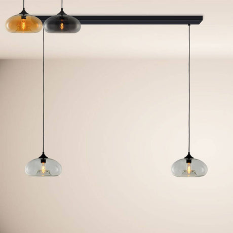 s.luce Cruet Low pendellampe til spisebord 2 til 5-lys 120 cm med elegante glasskjermene og svart baldakin.