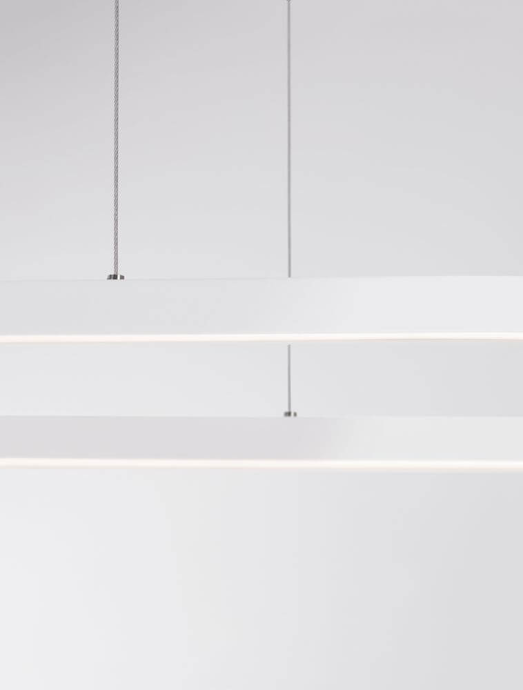 Alt Tag: Cuppe LED Pendelleuchte 3000K, schlanke schwarze Aluminium- und Acrylleuchte, warmweiß 3000K, minimalistisches Design für Wohn- und Essbereich