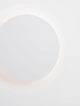 Cyrcle LED Wandleuchte Ø 22cm 3000K auf weißem Hintergrund, minimalistisches Design