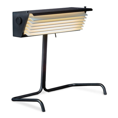 DCWéditions Biny Tischleuchte mit Lamellen in modernem Design und minimalistischer Form.