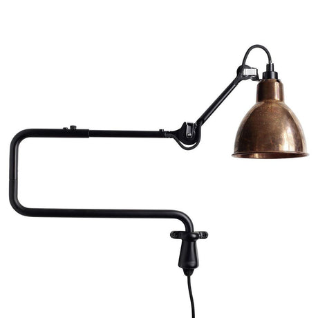 DCWéditions Gras N°303 Wandlampe mit Ausleger in industriellem Design aus Stahl und Kupfer.