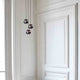 DCWéditions Here Comes The Sun Ø 10cm Mini LED-Pendelleuchte in modernem Raum mit elegantem Lichtdesign.